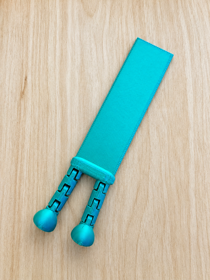 📚 3D Printed Articulated Legs Bookmark