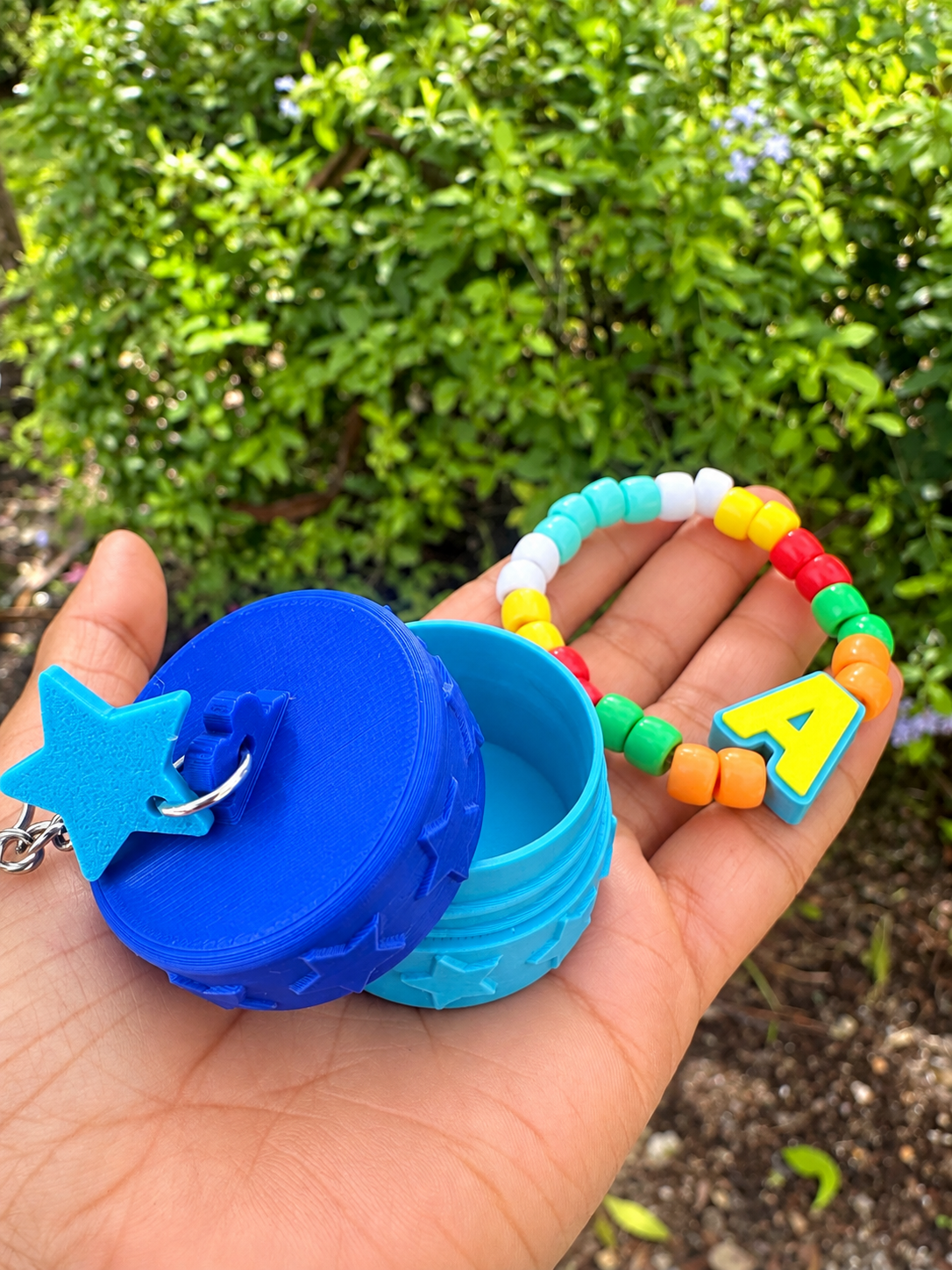 Make Your Own Personalized Bracelet Kit – 3D Printed Keychain Container