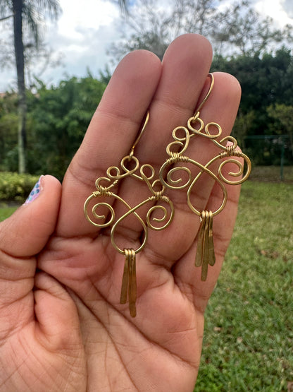 Swirl+ fringes Brass Earring