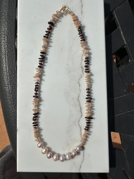 Granet Whisper Pearl Necklace