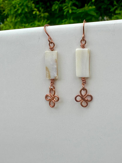 Copper clover shell earrings