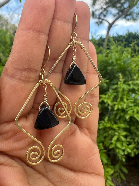Brass diamond onyx earrings